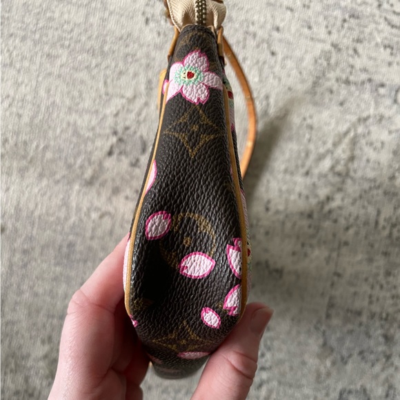 SOLD - Louis Vuitton Cherry Blossom Pochette Accessories - Picture 3 of 9